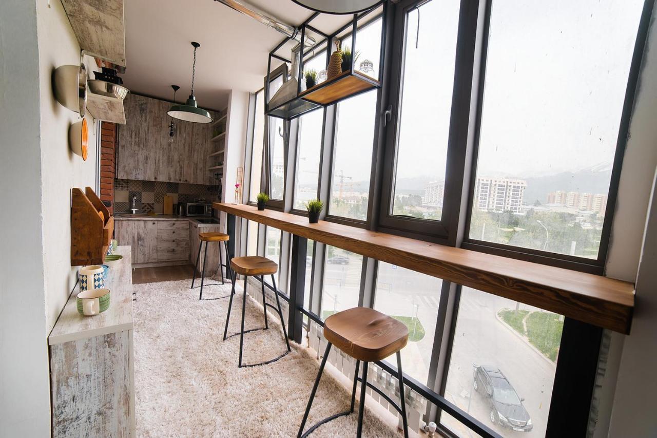 Hotel Manica Vavilon Almaty Ngoại thất bức ảnh